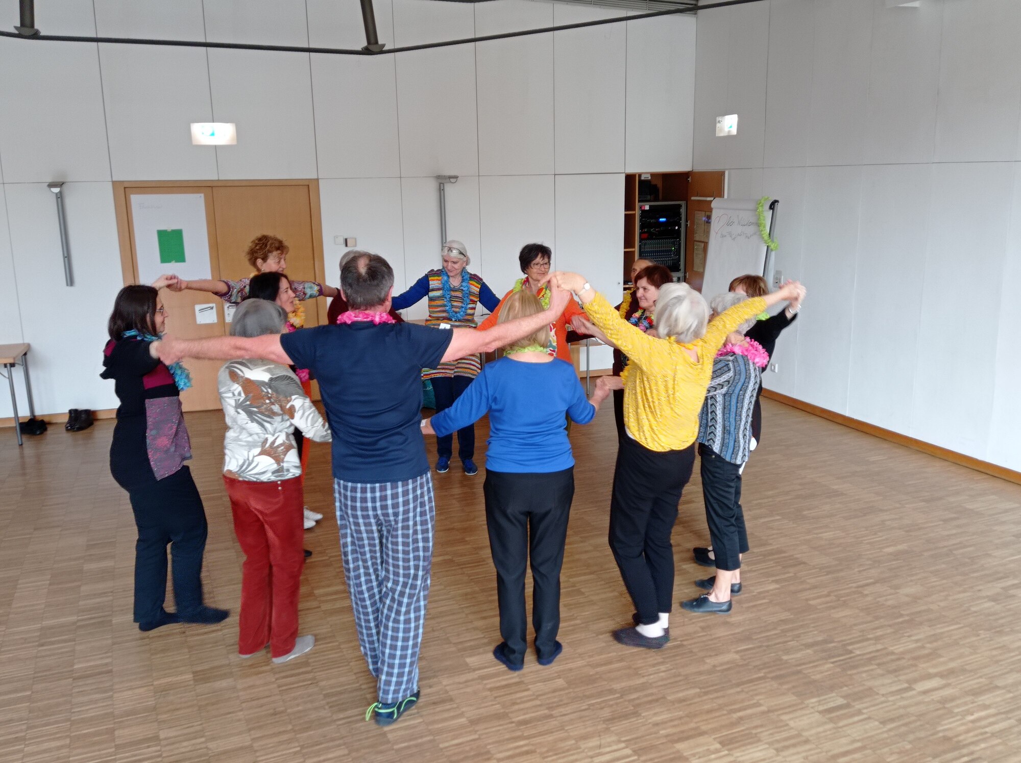 TANZend dem FRÜHLING begegnen
