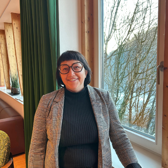 Barbar Scheier in Arbogast Lounge