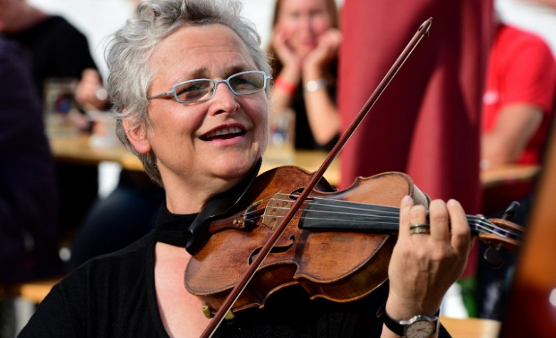 Evelyn Fink-Mennel MAS 